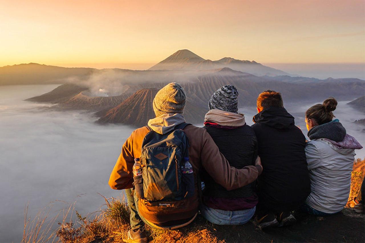 Bromo indonesia mount sunrise over visit trip audleytravel travel